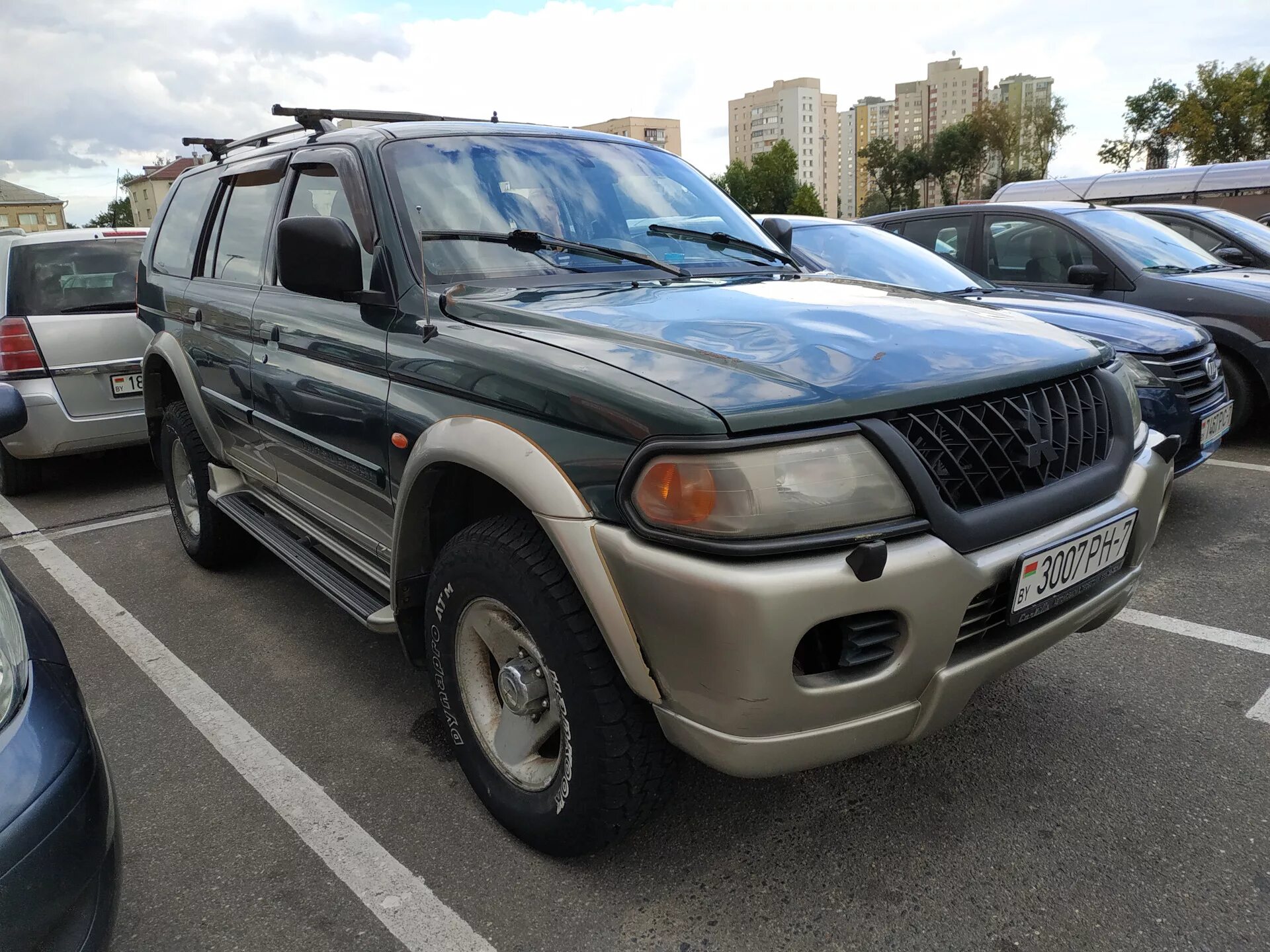 Дром приморский край паджеро. Mitsubishi Pajero Sport 2001. Митсубиси Паджеро спорт 2001. Pajero Sport 2001. Мицубиси Паджеро спорт 2001 года.