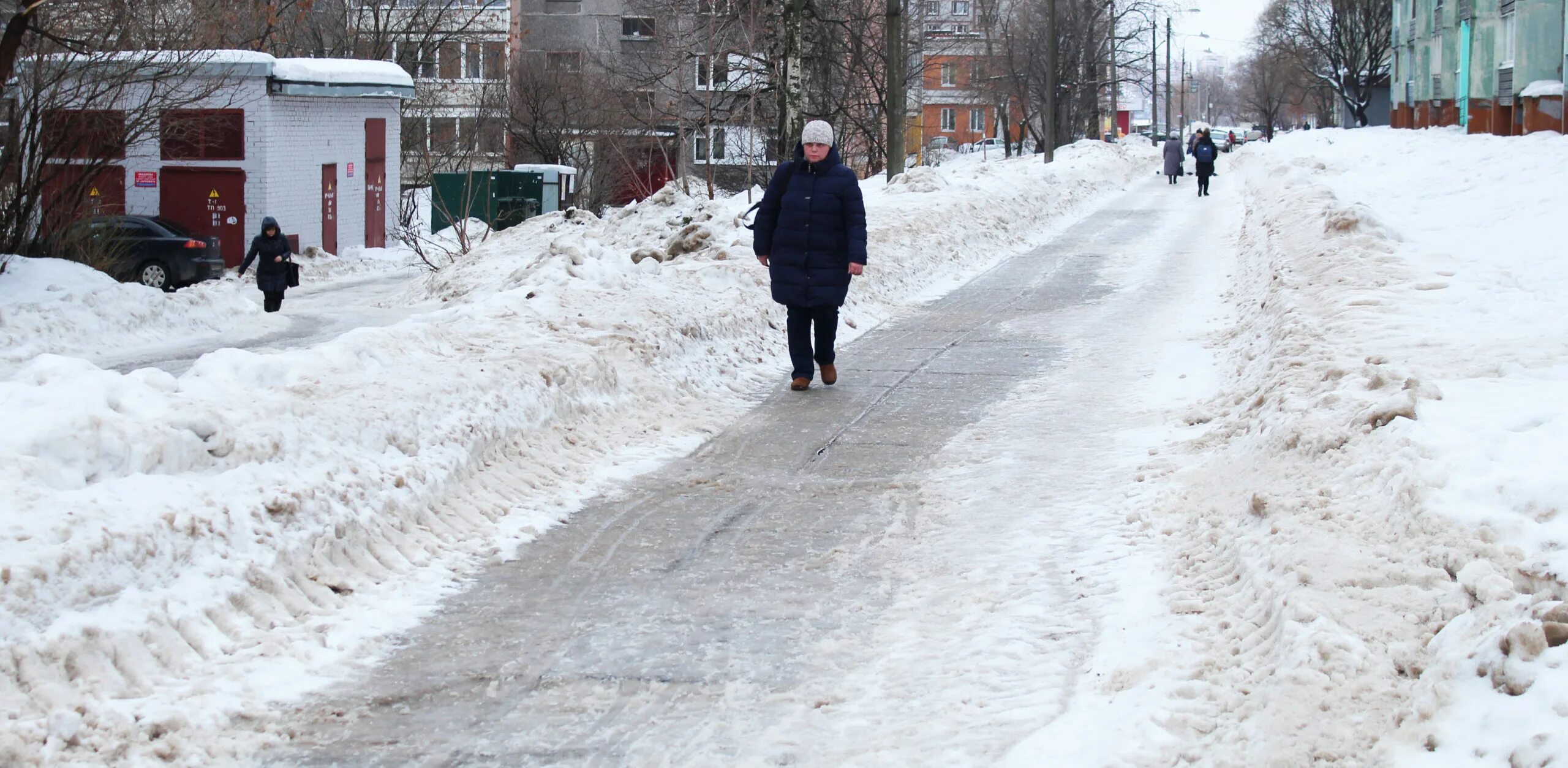 Усадьба гальских прогулка череповец зимой. Шекснинский 16 череповец организации. Череповец март. Март череповец. Архангельская 33 череповец.