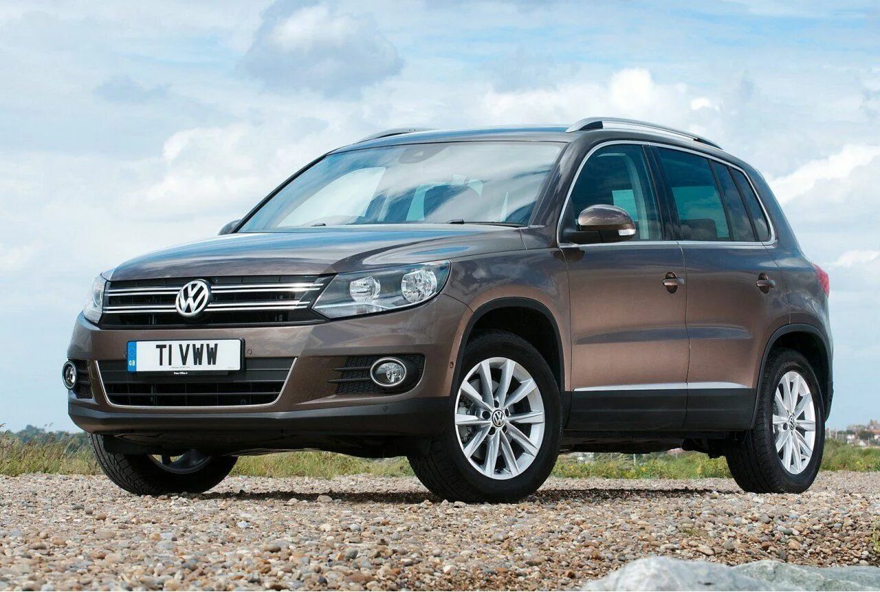 Машина volkswagen tiguan. VW Tiguan 2012. Tiguan 2007. Tiguan 2014. Фольксваген Тигуан 2015.