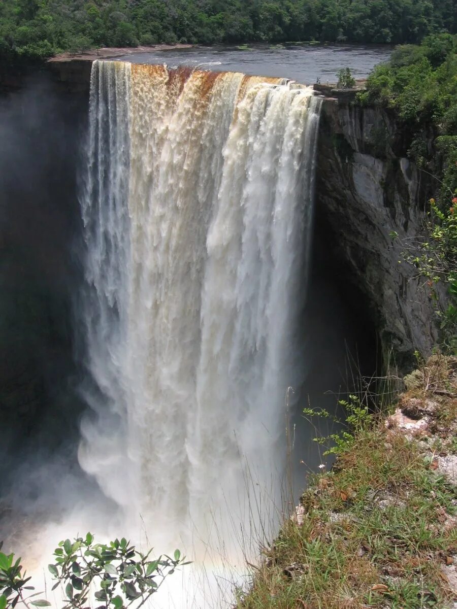 Водопад Кайетур. Кайетур, Гайана. Гайана водопад. Водопад кача Гайана.