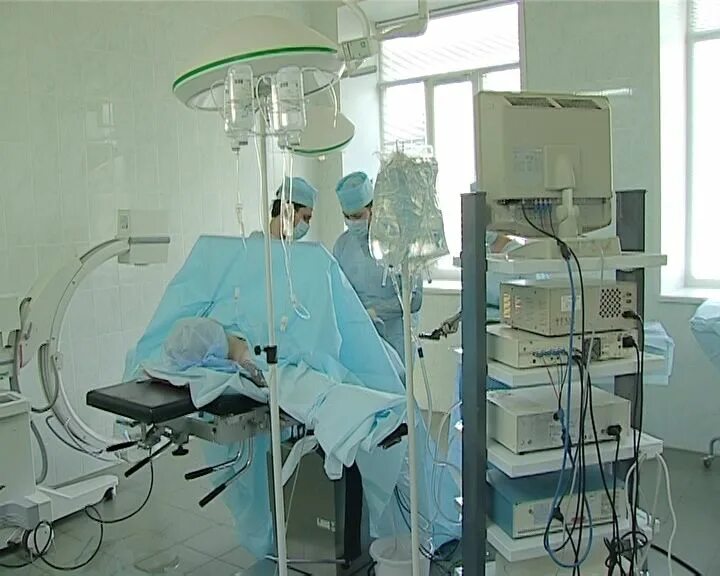 техника эндопротезирования коленного сустава. комплект для эндопротезирования коленного сустава genesis ii. эндопротез зиммер коленного сустава. киров протезирование коленного. киров протезирование коленного.