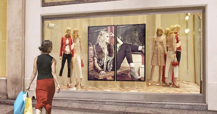 Мимо домов и витрин. Человек у витрины. Отражение девушки в витрине. Boulangerie patisserie в париже. Ночная витрина магазина.