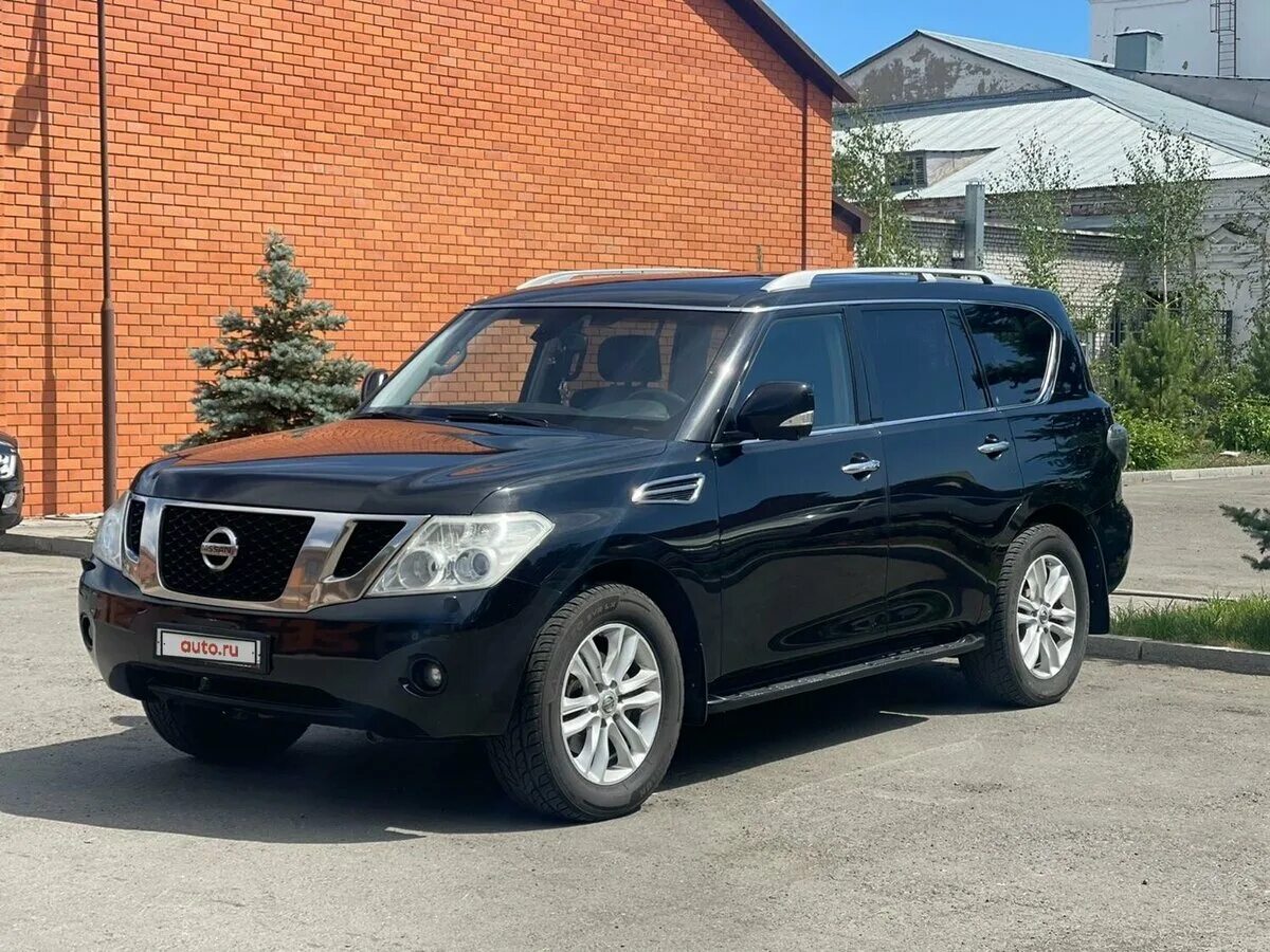 Ниссан патрол y62 купить. Nissan Patrol 2011. Ниссан патруль 2011. Ниссан Патрол 2011 5,6. Ниссан Патрол 2011 года.