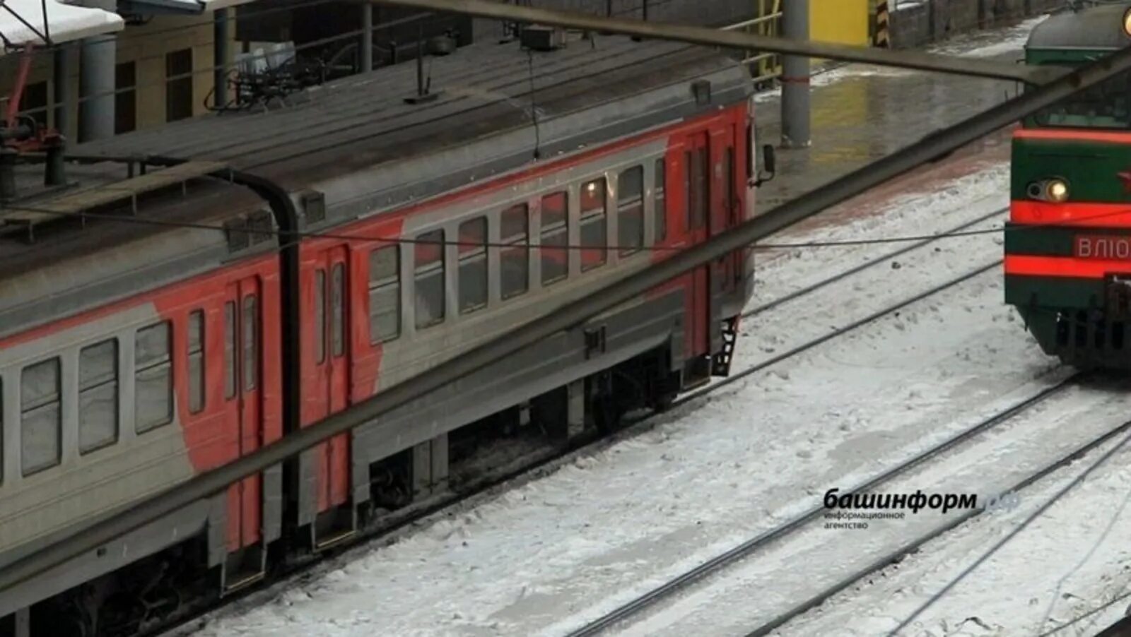 Юужд депо челябинск электровоз чс7. Уфа уренгой поезд вагоны. Поезд 332 уренгой уфа. Пассажирский поезд. Станции поездов уфа новый уренгой.