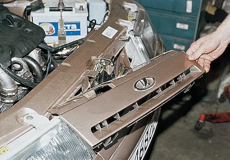 Как снять бампер на 10. Крепление переднего бампера ваз 2110. Крепление переднего бампера ваз 2110. Крепление переднего бампера ваз 2112. Как снять бампер на 10.