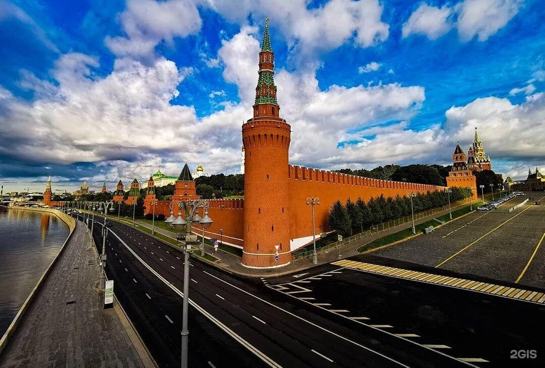 Беклемишевская башня Московского Кремля. Беклемишевская (Москворецкая) башня. Бэкклишевская башня Москвы КРЕМЛЯС. Москворецкая башня Кремля. Кремлевский спб