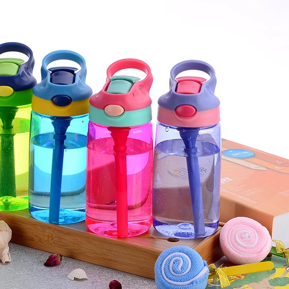 Бутылочка для воды детская. Детские бутылочки с трубочкой. Бутылка для воды с трубочкой. Бутылочка для воды детская с трубочкой. Бутылочка с трубочкой