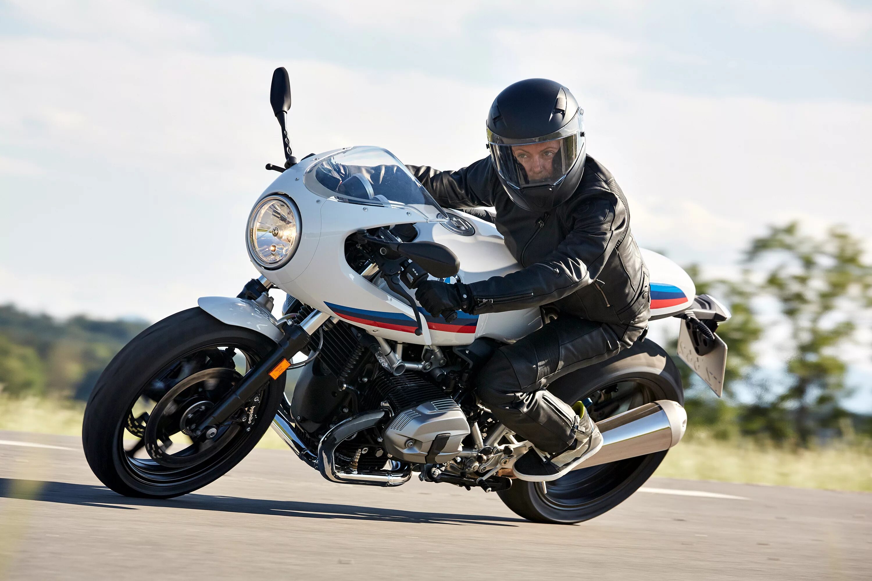 T 9 t r 6 m. BMW R NINET Racer. BMW R NINET 2017. BMW R Nine t Racer. Мотоцикл БМВ R Nine t 2016.