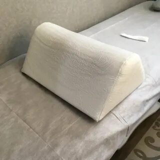Подушка под колени