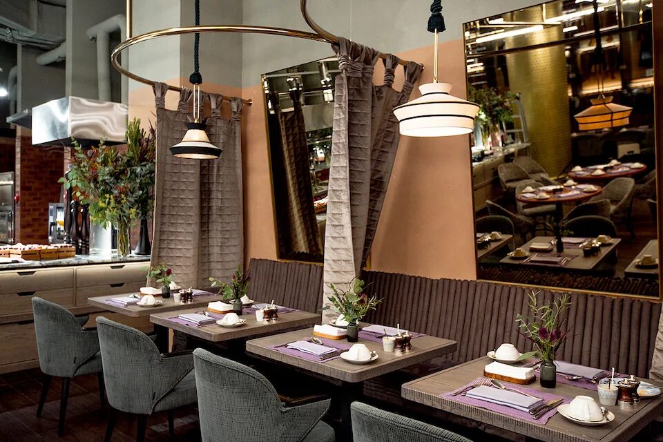 Ритц ламберти. Sartoria lamberti ресторан москва. Ламберти ресторан москва люминчино. Ritz carlton москва ресторан. Ламберти ресторан.