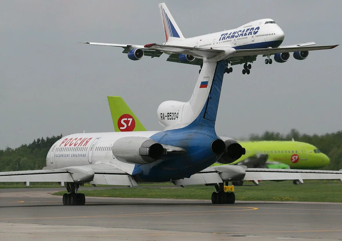 Та 154 3. Tupolev tu-154m. самолет ту 154. ту 154м авиафлот.
