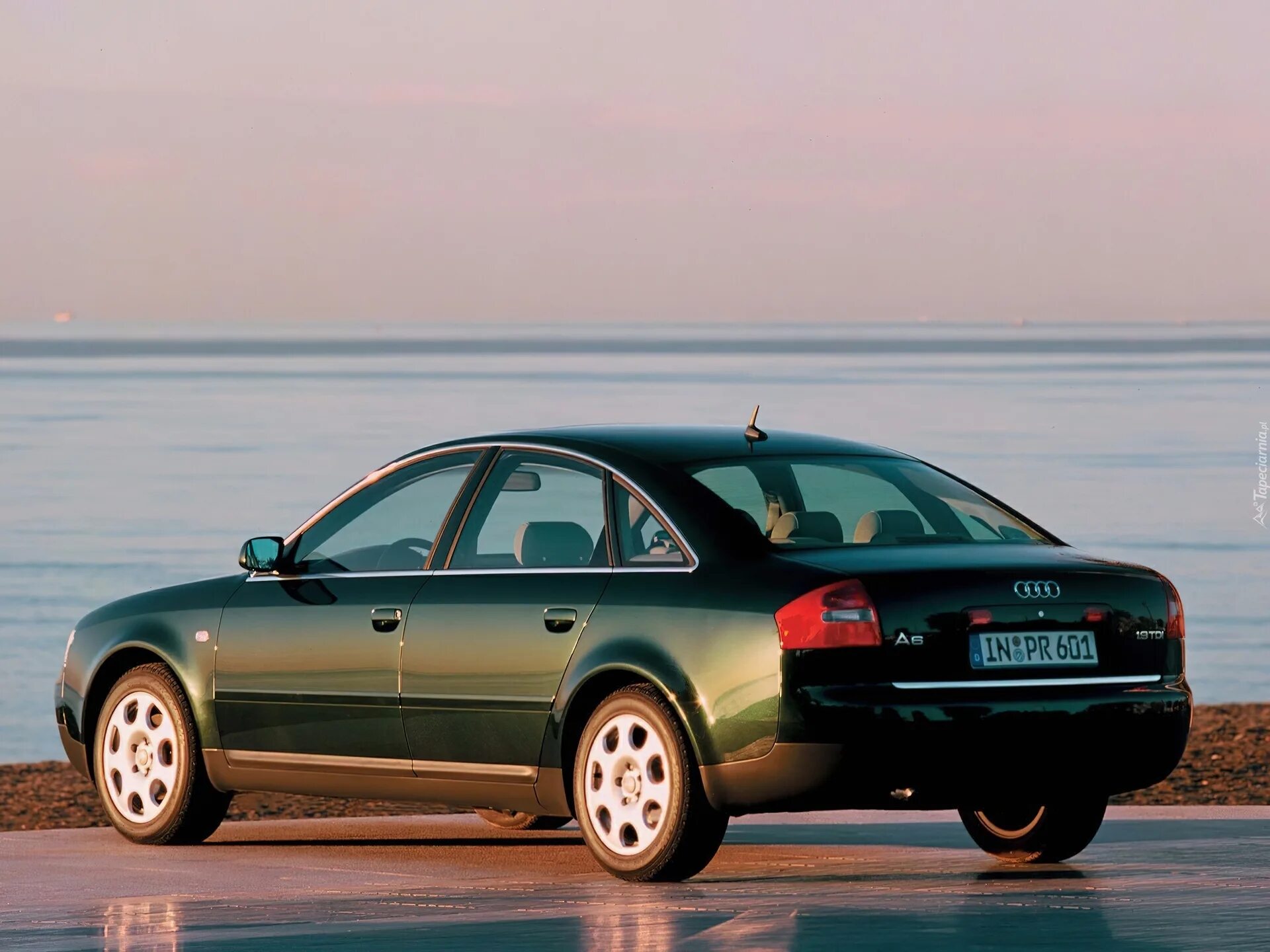 Ауди а6 с5 2000 год. Audi a6 c5 2002. Audi a6 2002 седан. Audi a6 1997. Audi a6 c5 1997.