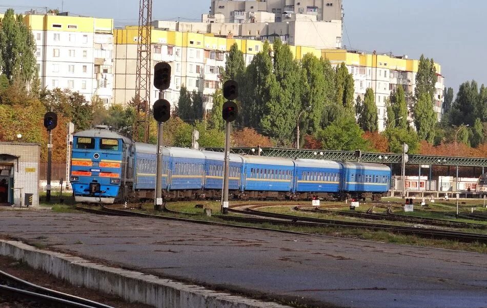 Поезд Москва Кишинев. Поезд Кишинев Мурманск. Казатин. Кишиневский поезд.