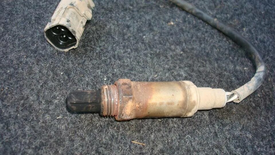 Датчик кислорода 2170 bosch. Дк ваз 2114. 4. Дк 1 датчик ваз. 0258006537 bosch.