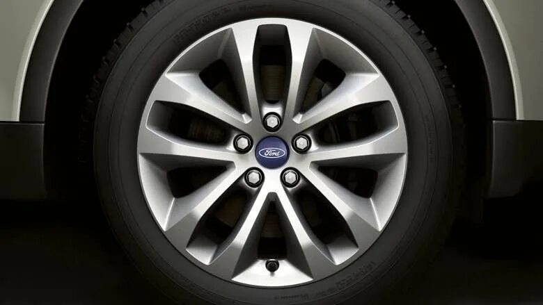 Колесные диски на форд куга. Колесные диски на форд куга. Форд куга 2 r18. Ford kuga 2 диски r17. Диски r17 ford kuga 2 оригинал.