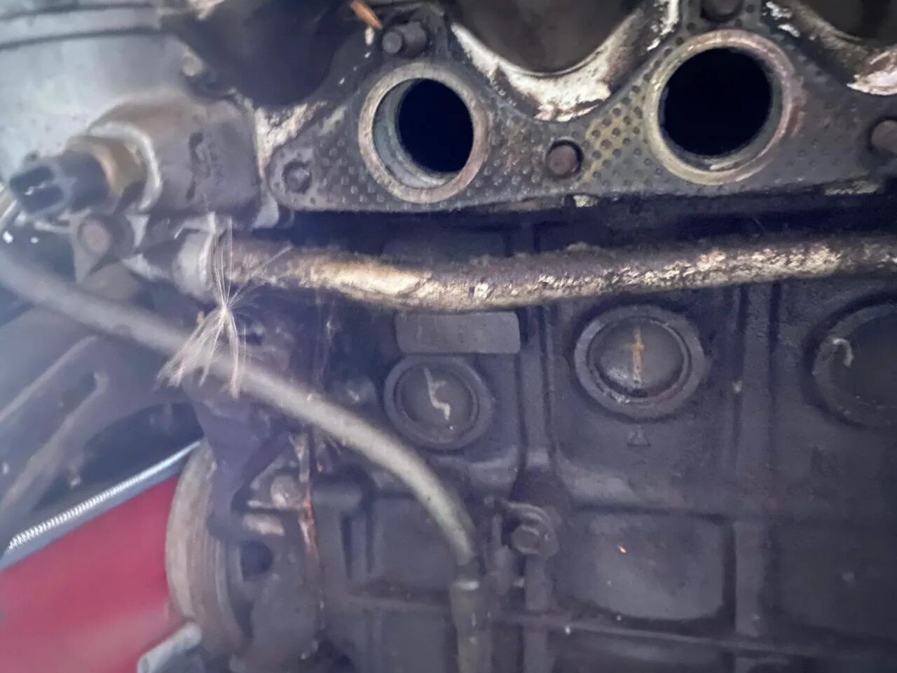 Engine number location for hyundai getz 1.3 2005 - YouTube