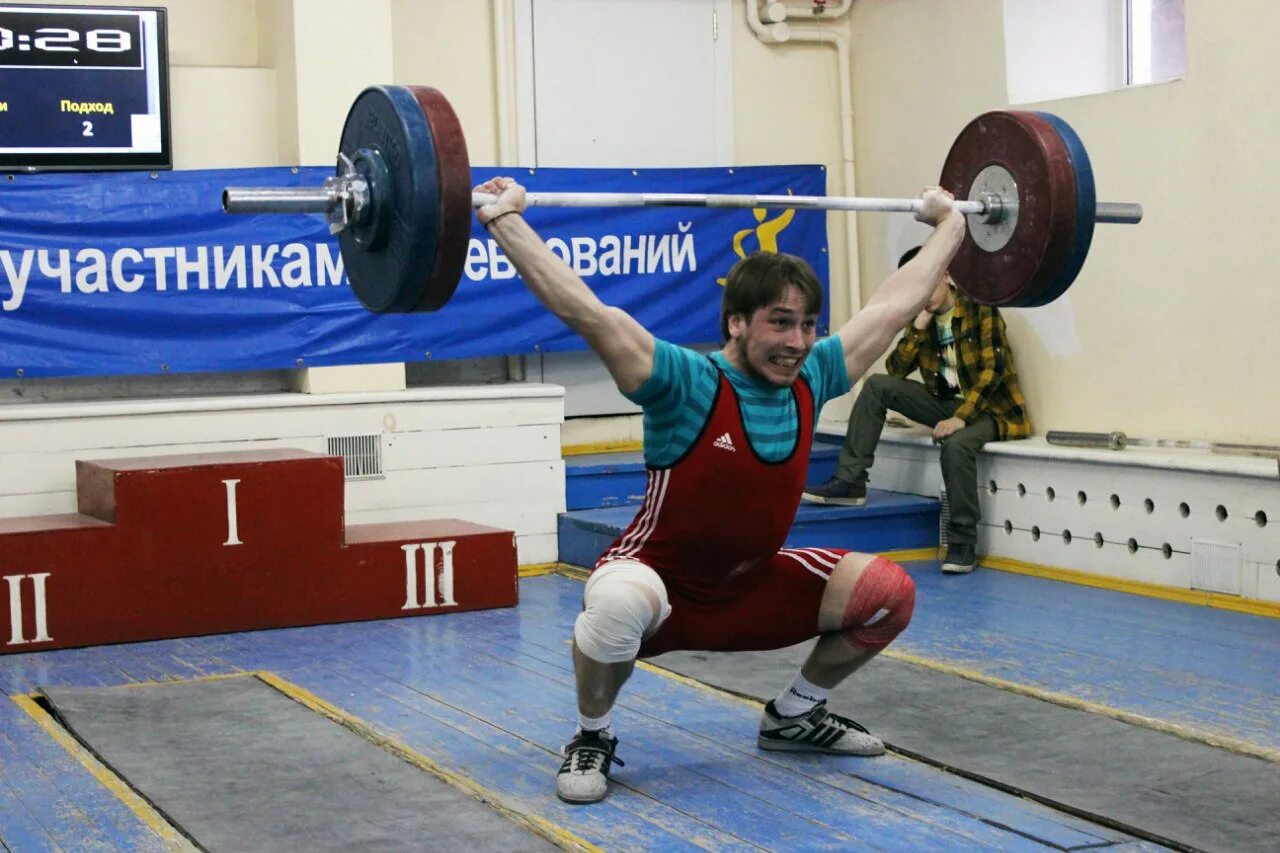 фёдор сергеев тяжелоатлет. зал тяжелой атлетики, ул. зал тяжелой атлетики чехов-2. комплекс тяжелой атлетики. зал тяжелой атлетики москва.