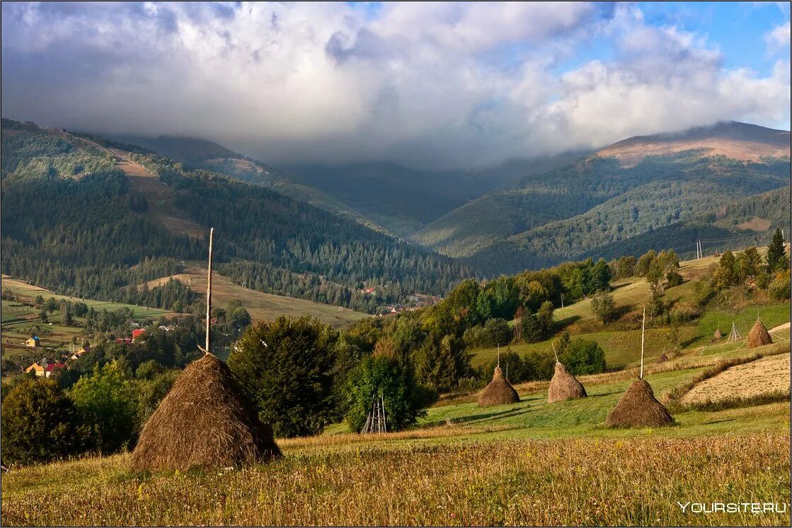 Украинский край. Западная Украина Карпаты. Горы Карпаты Украина. Карпатские горы Закарпатье. Карпаты горы Либохора.