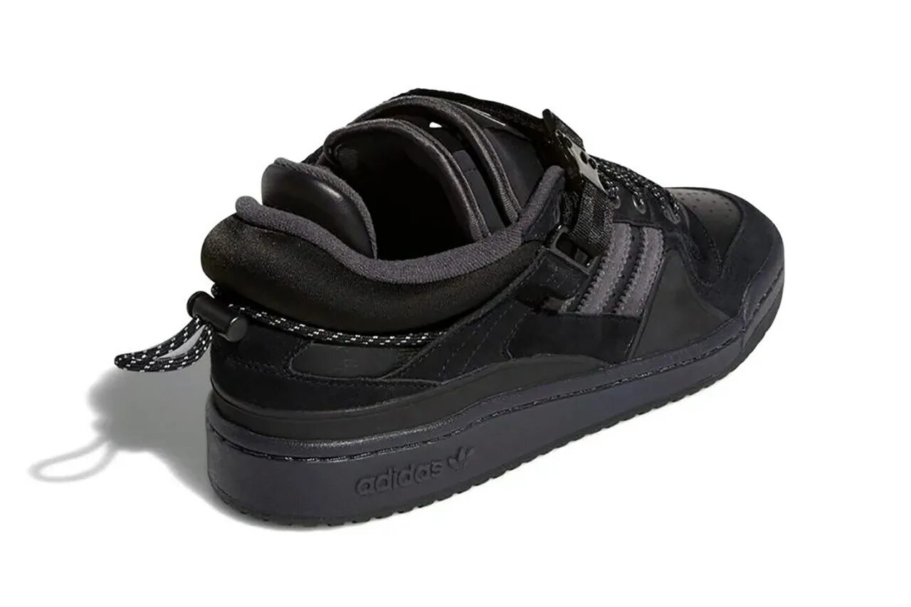 Adidas forum low black. Кроссовки адидас бэд банни. Adidas bad bunny black. Adidas bad bunny оригинал. Кроссовки адидас бэд банни.