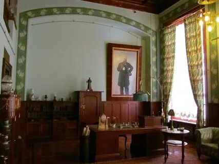 Часы работы александровского