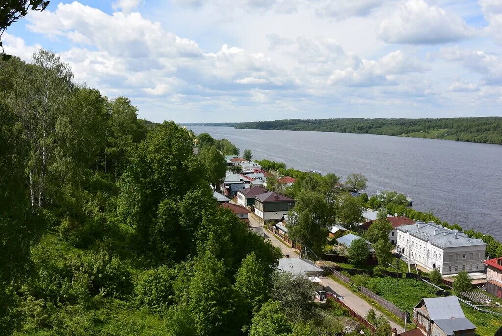 Плес проезд. Соборная гора плёс ивановская область. набережная плеса ивановская область. горьковское водохранилище плес. плёс достопримечательности соборная гора.