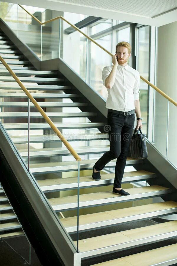 Крутая лестница 6 ступенек. Анапа супсех 800 ступенек к морю. Горная тропа хуашань. 800 ступеней в анапе супсех. Золотой ключик или приключения буратино крыса шушара.