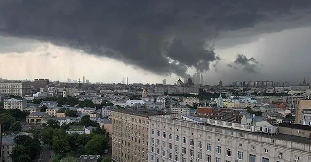 Ураган в Москве 1998. Ураган 98 года в Москве. Смерч в Москве 1998. Ураган, июнь 1998.