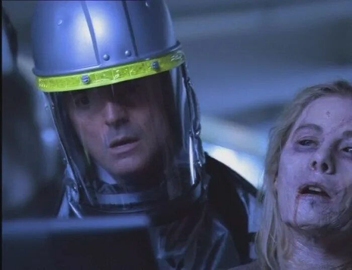 На последнем берегу фильм катастрофа. На последнем берегу фильм 1983. На последнем берегу фильм 2000 арманд ассанте. На последнем берегу (2000) (on the beach). Арманд ассанте на последнем берегу.