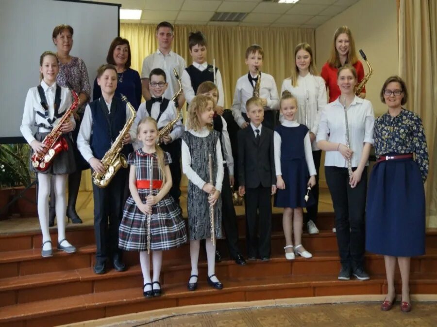 едши 9. гимназия 155 екб. едши 9. екатеринбург коммуникационный. название концерта.