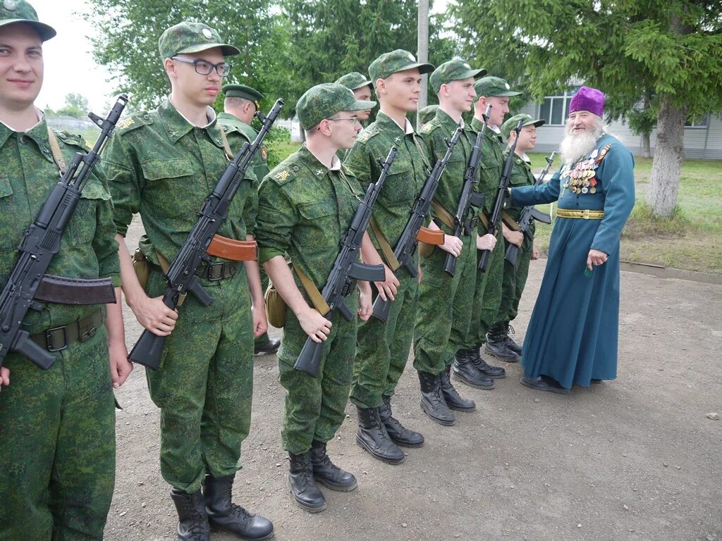 Форма ракетных войск. Мотострелковые войска срочники. Военнослужащие по призыву. Форма мотострелков. Пехотные войска.