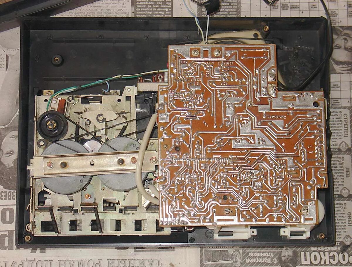 310. иж 303с магнитофон. платы магнитофона. маяк 232 блока индикации 232. усилитель маяк 233 стерео.