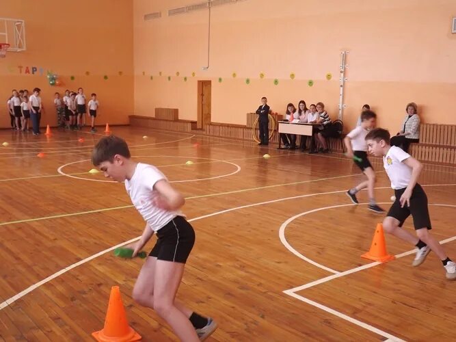 Сайт 8 бузулук. Школа 8 бузулук фото. Учителя 8 школы бузулук. Бузулукская школа. Школа 10 бузулук.