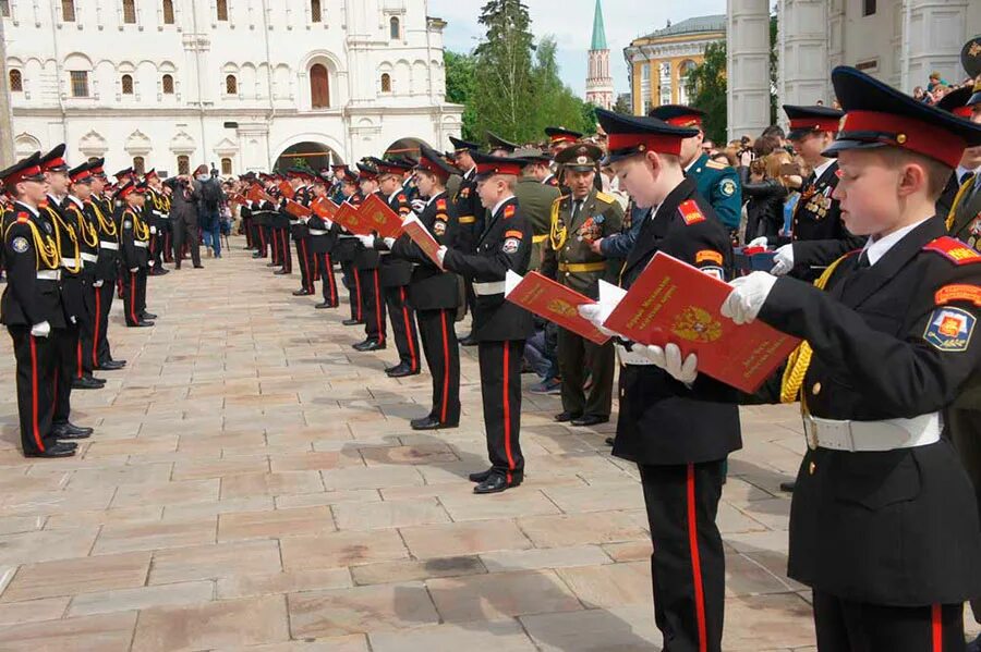 Военные кадетские корпуса россии. Первый Московский кадетский корпус курсант. Современные кадетские корпуса в России. Кадеты современной России. Кадетское образование в России.