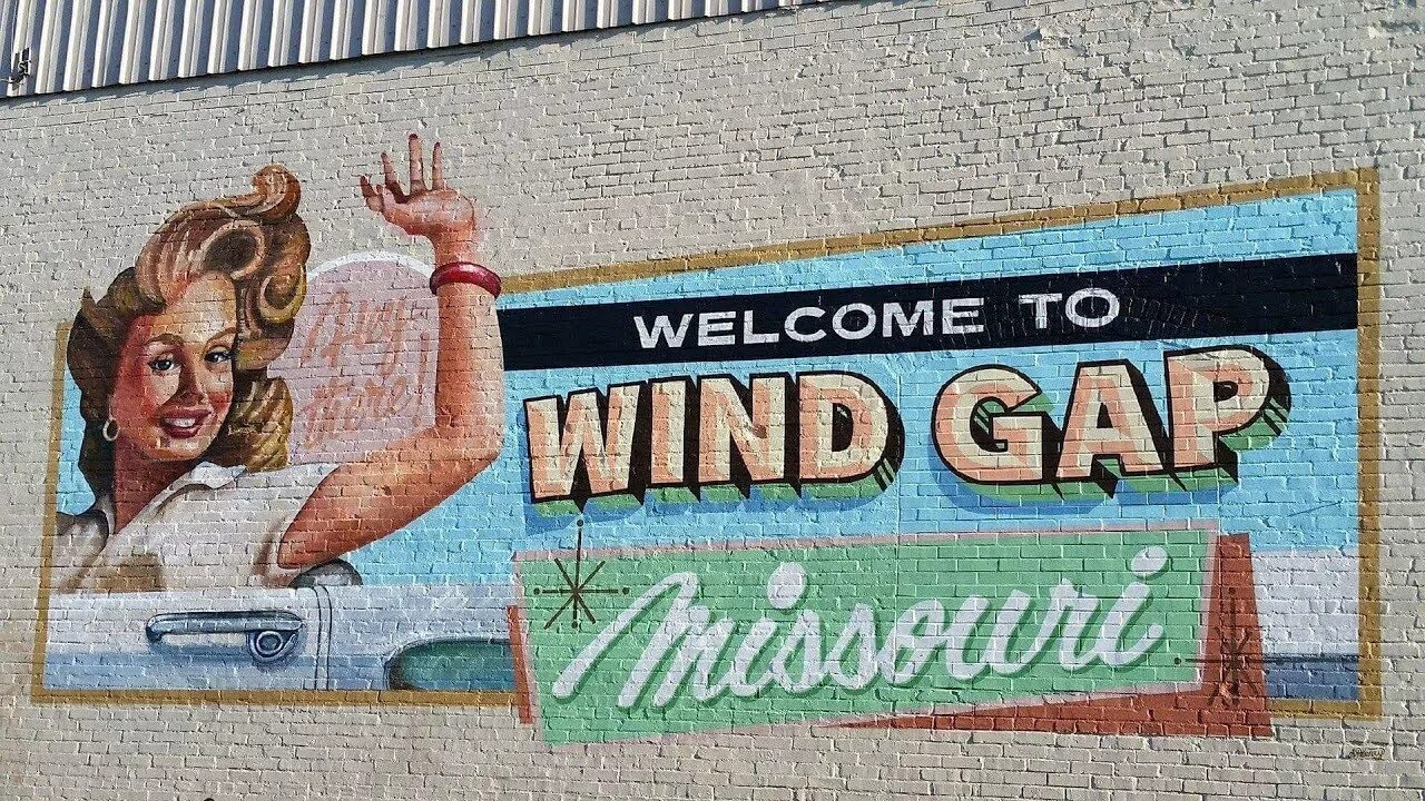 Gap town. Wind gap. Уинд гап город. Wind gap город. Wind gap Missouri.