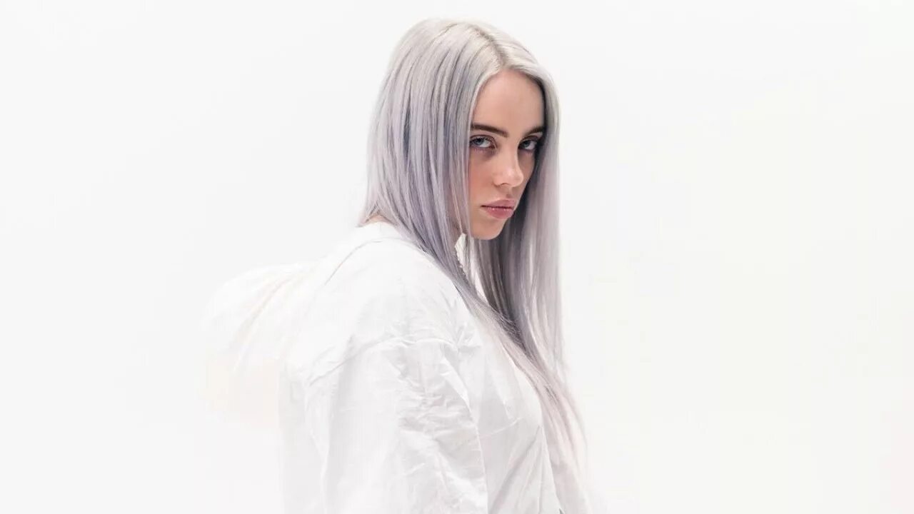 Guess xcx billie eilish текст. Billie eilish 2025. билли айлиш 1. билли айлиш фон.