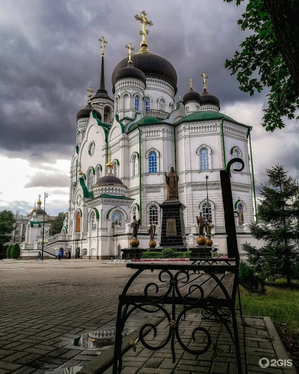 Благовещенский кафедральный собор воронеж. Благовещенский собор (воронеж, митрофанов монастырь). Воронежский кафедральный благовещенский собор. Храм воронеж благовещенский собор. Благовещенский собор (воронеж, митрофанов монастырь).