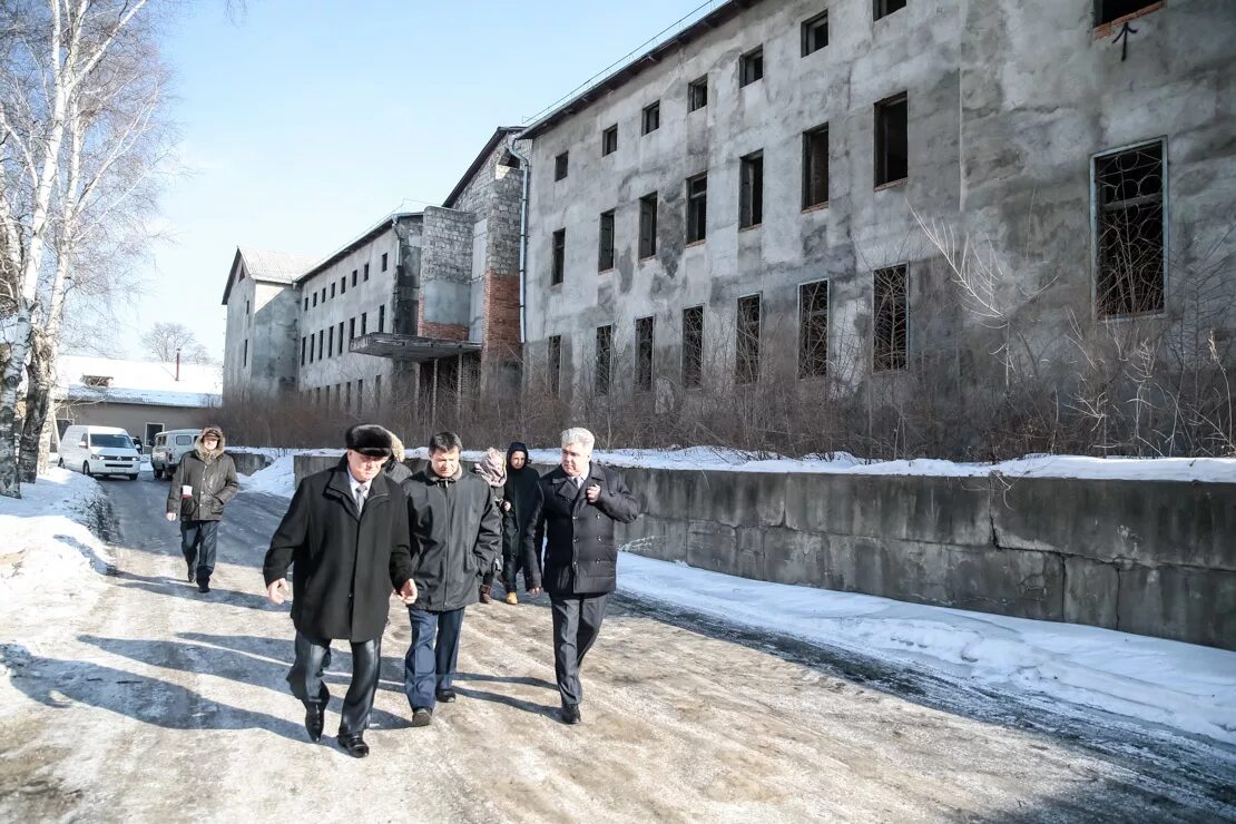 Погода приморский край кавалеровский. Поселок Кавалерово Приморский. Кавалерово Центральная больница. Больница Кавалерово Приморский край. Поселок Рудный Приморский край Кавалеровский район.