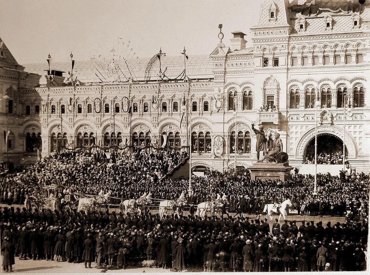 Виды российской империи. 1896 Год коронация Николая II. Коронация Николая 2. Коронация Николая "2 в Москве в 1896. Коронация Николая 2 на красной площади.