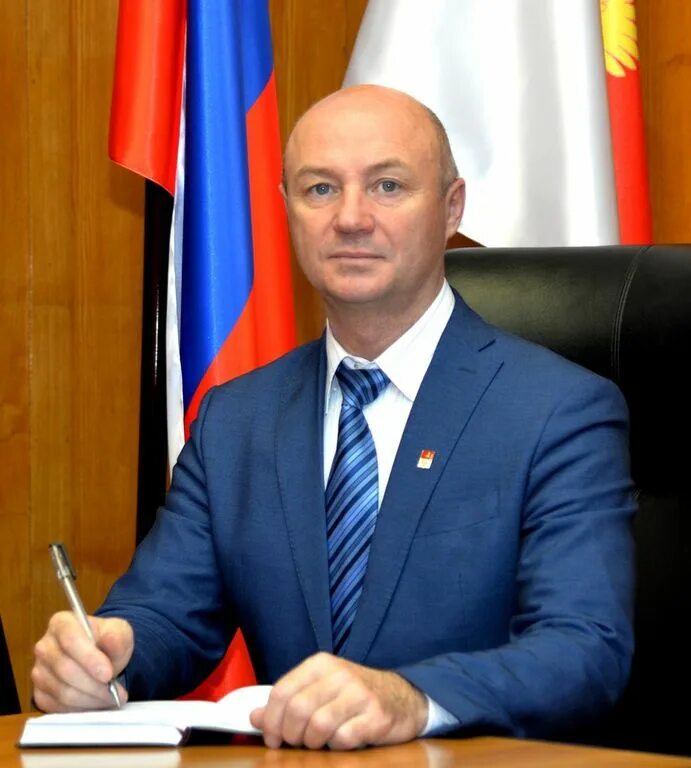 Дмитрий Азаров встретился с кандидатом на пост главы Красноармейского района. Ка
