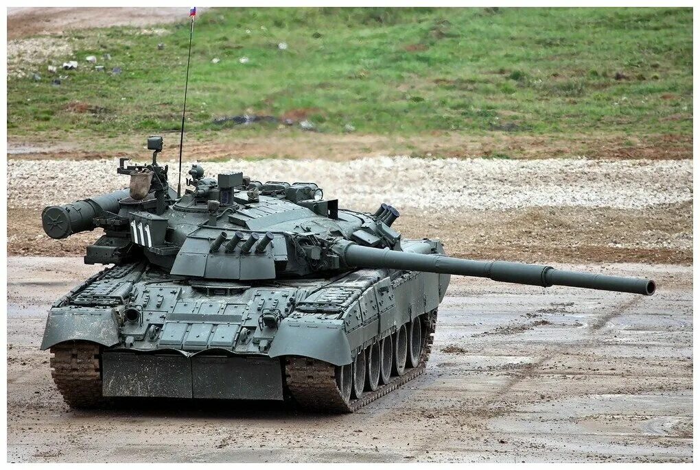 Авито т 80. Танк т80. Танк т-80бв. Т-80 основной боевой танк. Т 80 БМВ.