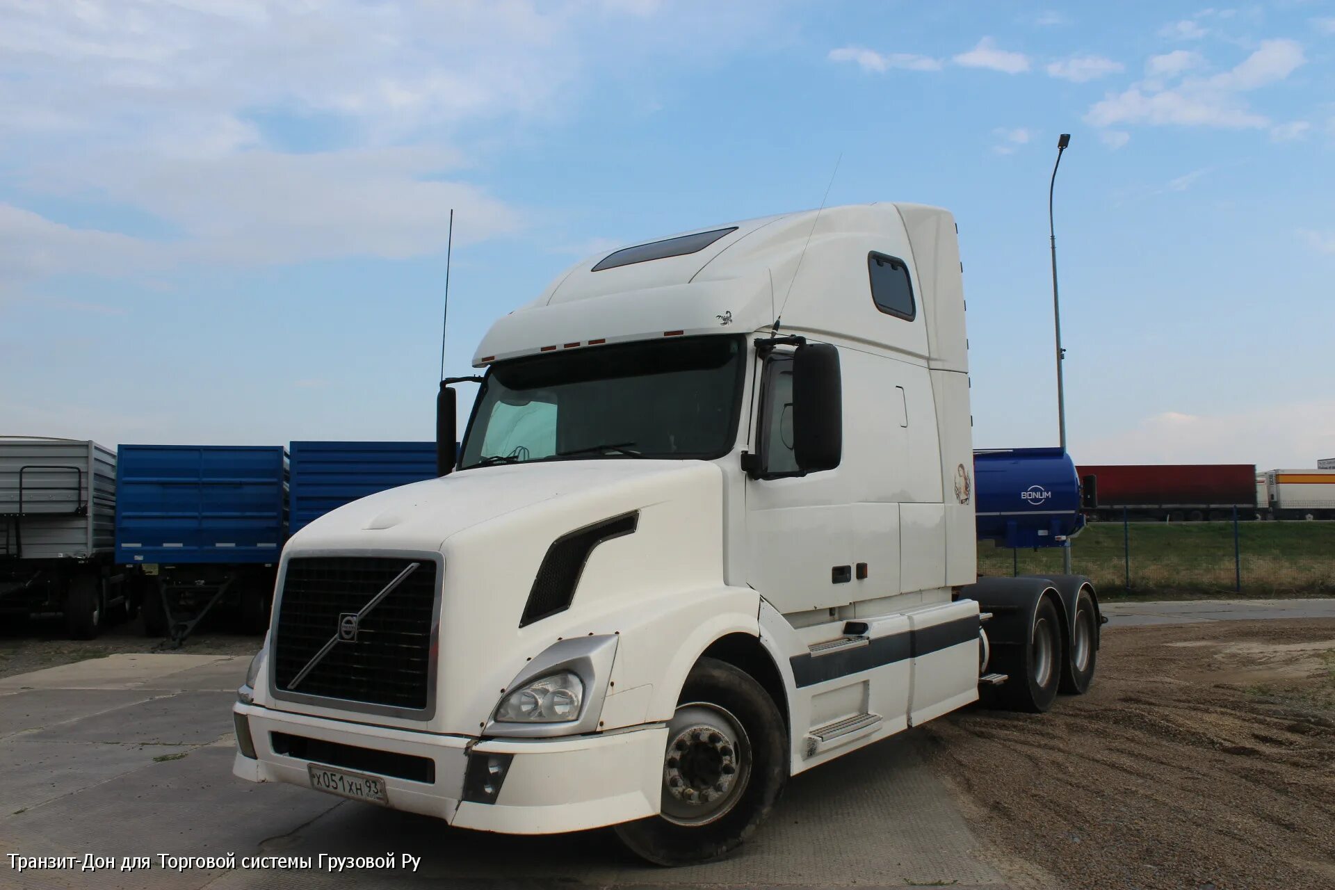 Седельный тягач Volvo VNL. Седельный тягач gl 1200645. Седельный тягач Volvo VNL 1980. Тягач Вольво длинный 1996.