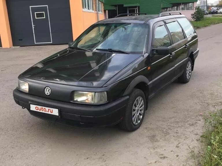 Vw passat b3 1990 седан. Passat b3 1990 седан. фольксваген пассат 1993 красный. фольксваген пассат 90 по 95. фольксваген пассат универсал 1990 года.