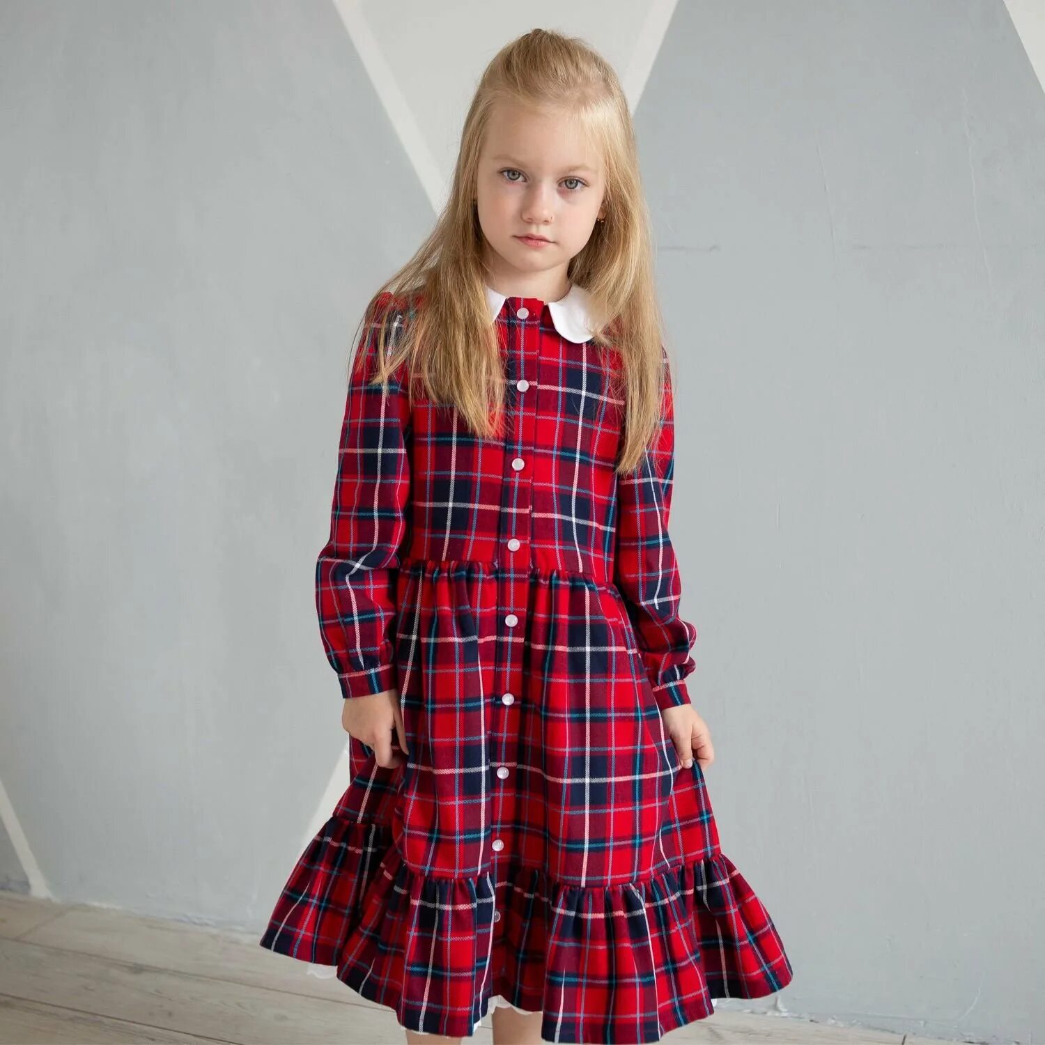 Клетчатое платье для девочки. Рубашка в клетку для девочки. Школьное платье в клетку для девочки. Платье в клетку для девочки. Платье в клетку для девочки.