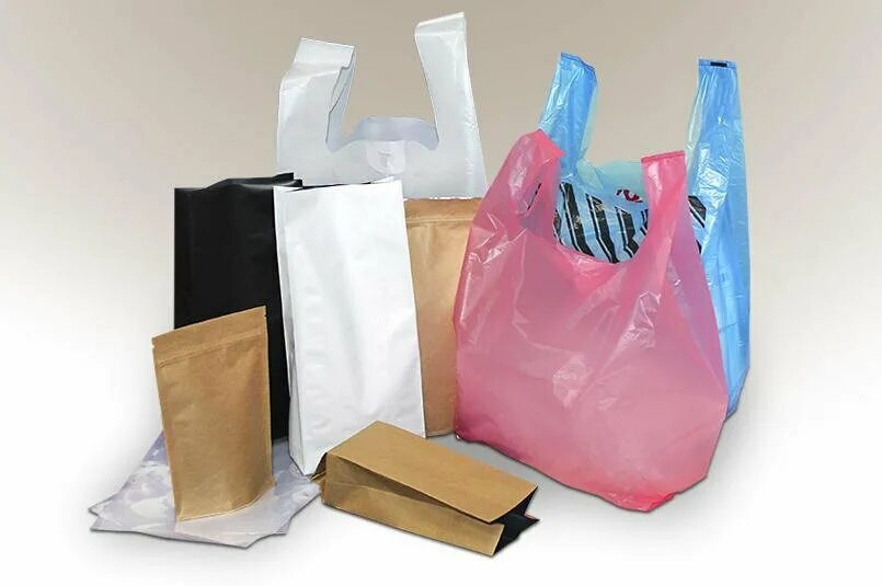 Полиэтиленовый пакет. Пакет из пластика. Бумажные и полиэтиленовые пакеты. Полиэтилен пакет.
