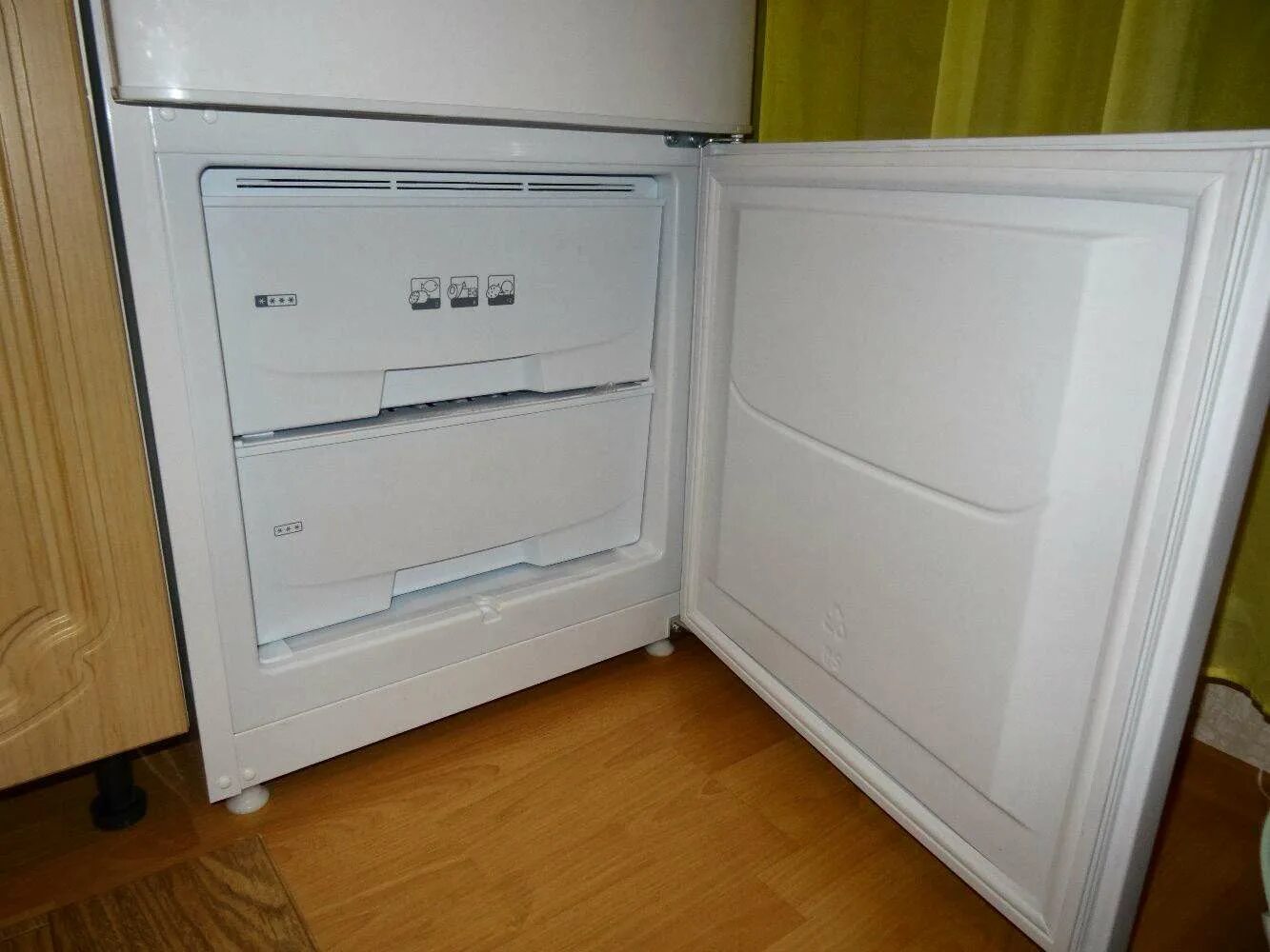 Холодильник pozis rk 103. Позис 103 холодильник. Холодильник Pozis RK-103 W. Pozis RK-103.