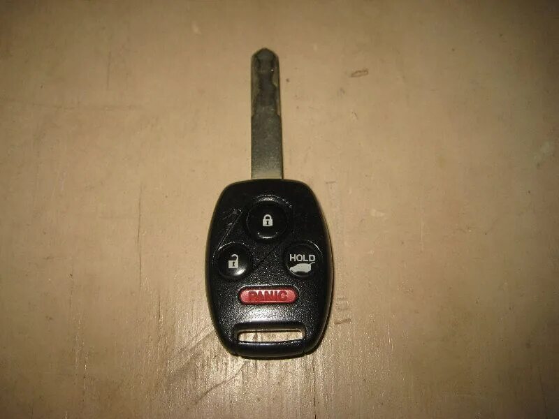 Ключ пилоты. Хонда пилот 2008 года ключ зажигания. Ключ пилоты. Ключ зажигания porsche cayenne. Ключ пилоты.