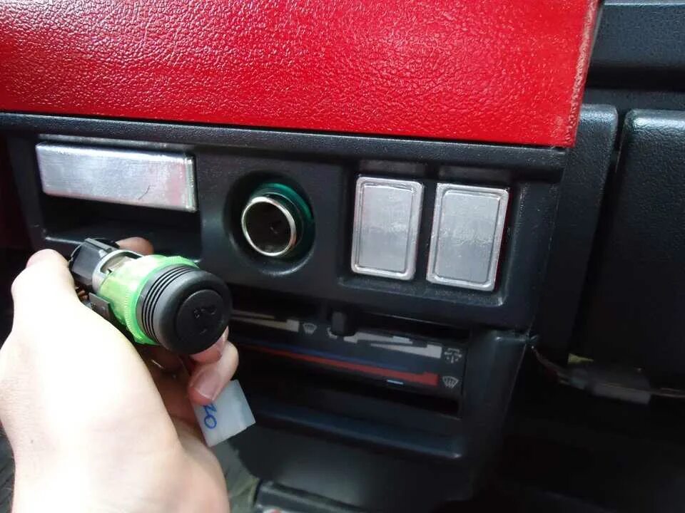 Как снять прикуриватель. Прикуриватель автомобильный ваз 2109. евро прикуриватель ваз 2109. прикуриватель ваз 21093. прикуриватель ваз 21099.