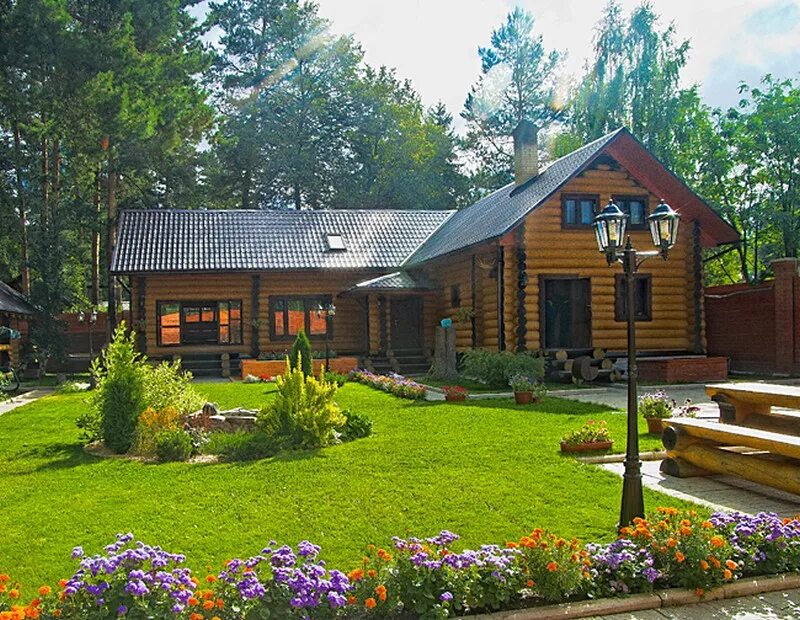 Дача мечты фото. Загородный дом. Маленький домик на склоне. Красивый дом с участком. Американские ранчо в стиле кантри.