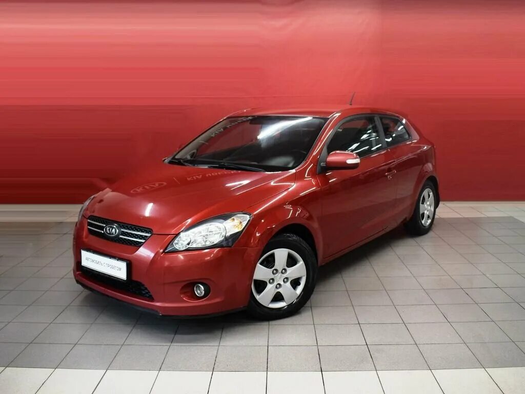 Nissan tiida 2015 черная. солярис хэтчбек 2014 1. Opel astra j бежевая. киа рио 2013 хэтчбек 1. белая хендай хэтчбек новая.