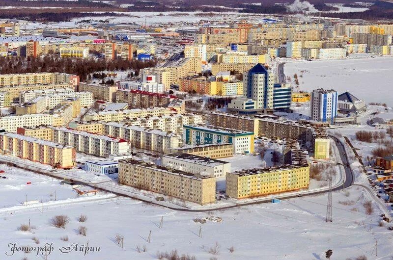 Город Надым Ямало-Ненецкий автономный. Город Надым Тюменская область. Город Надым Ямало-Ненецкий автономный округ численность населения. Полярный 3 на телефон